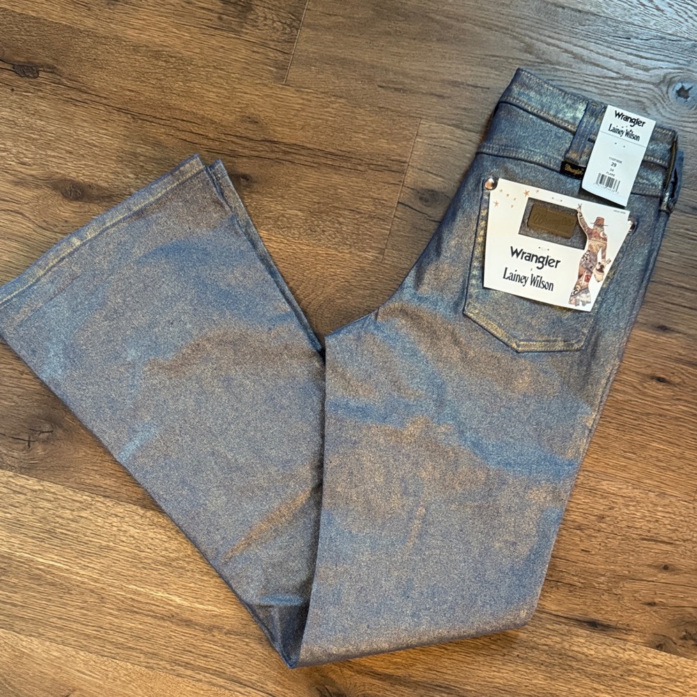 Lainey Wilson Wrangler Gold Glitter Flare Jeans